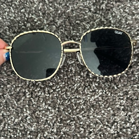 Quay Australia Gold and Black Sunglasses - Picture 2 of 8